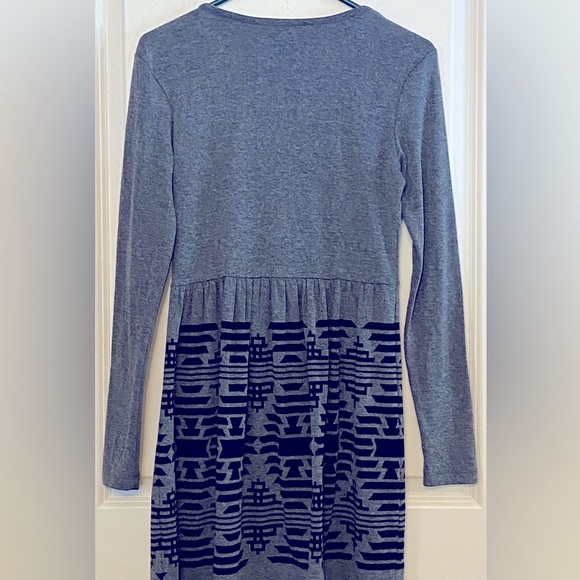 NWOT FRENCH Connection, Sz-8 w/Deep Scoop Neck Sweater-Dress in 10/10 Condition😊 - Picture 8 of 16